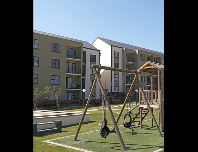 1 BEDROOM APARTMENT TO LET IN ADMIRALS PARK
